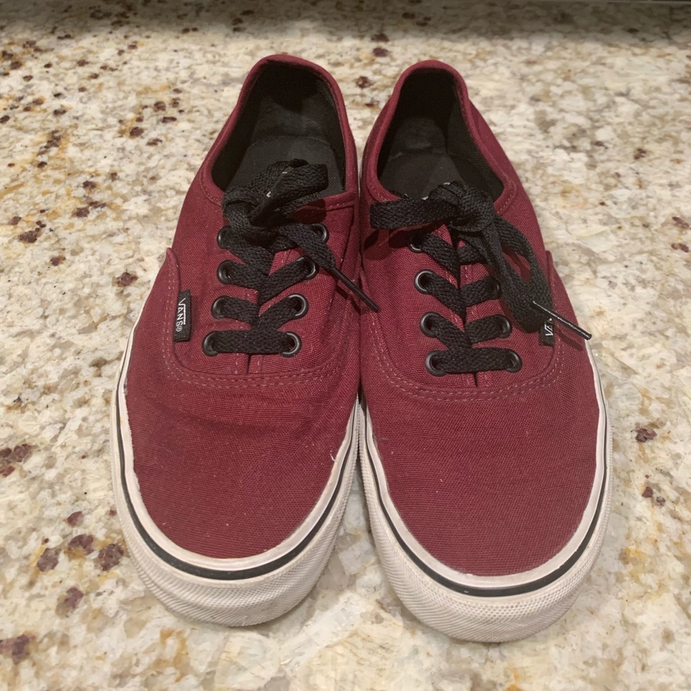 Vans Mens Maroon size 6
